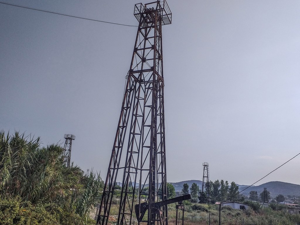Kuçova_oil_field